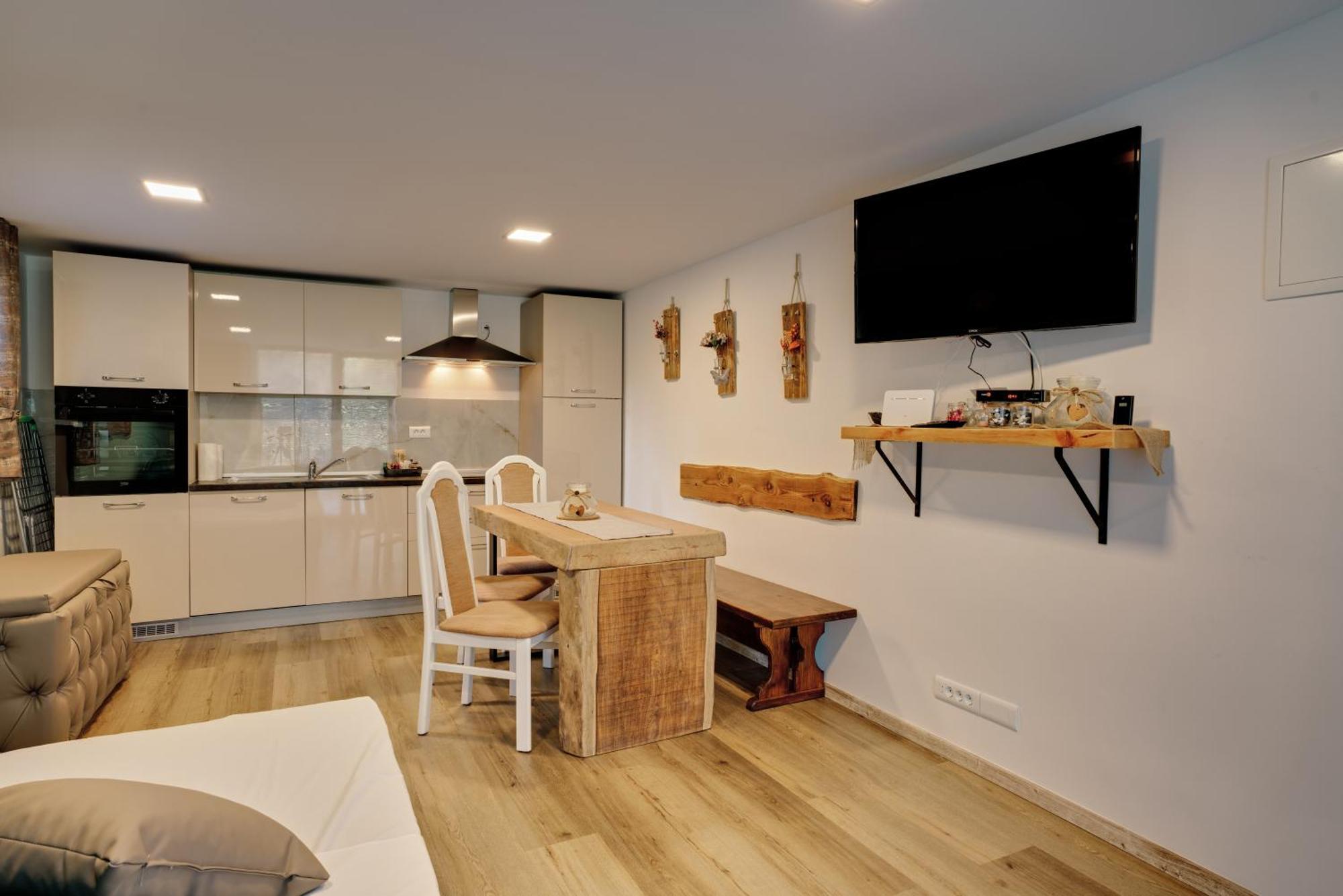 Apartment Hanny Laško Екстериор снимка